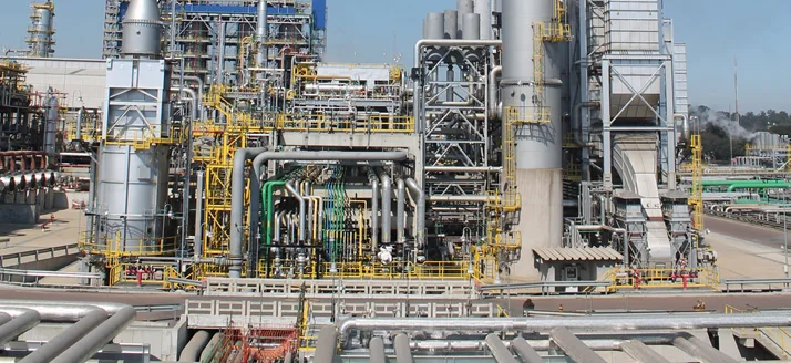 Machinery at the Presidente Getúlio Vargas Refinery (Repar)