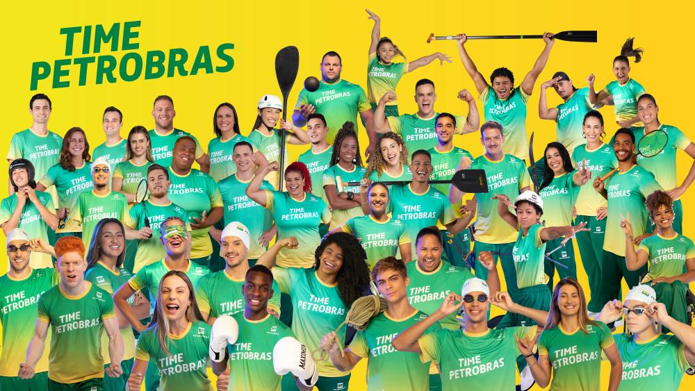 Imagem em grupo de vários atletas do Time Petrobras